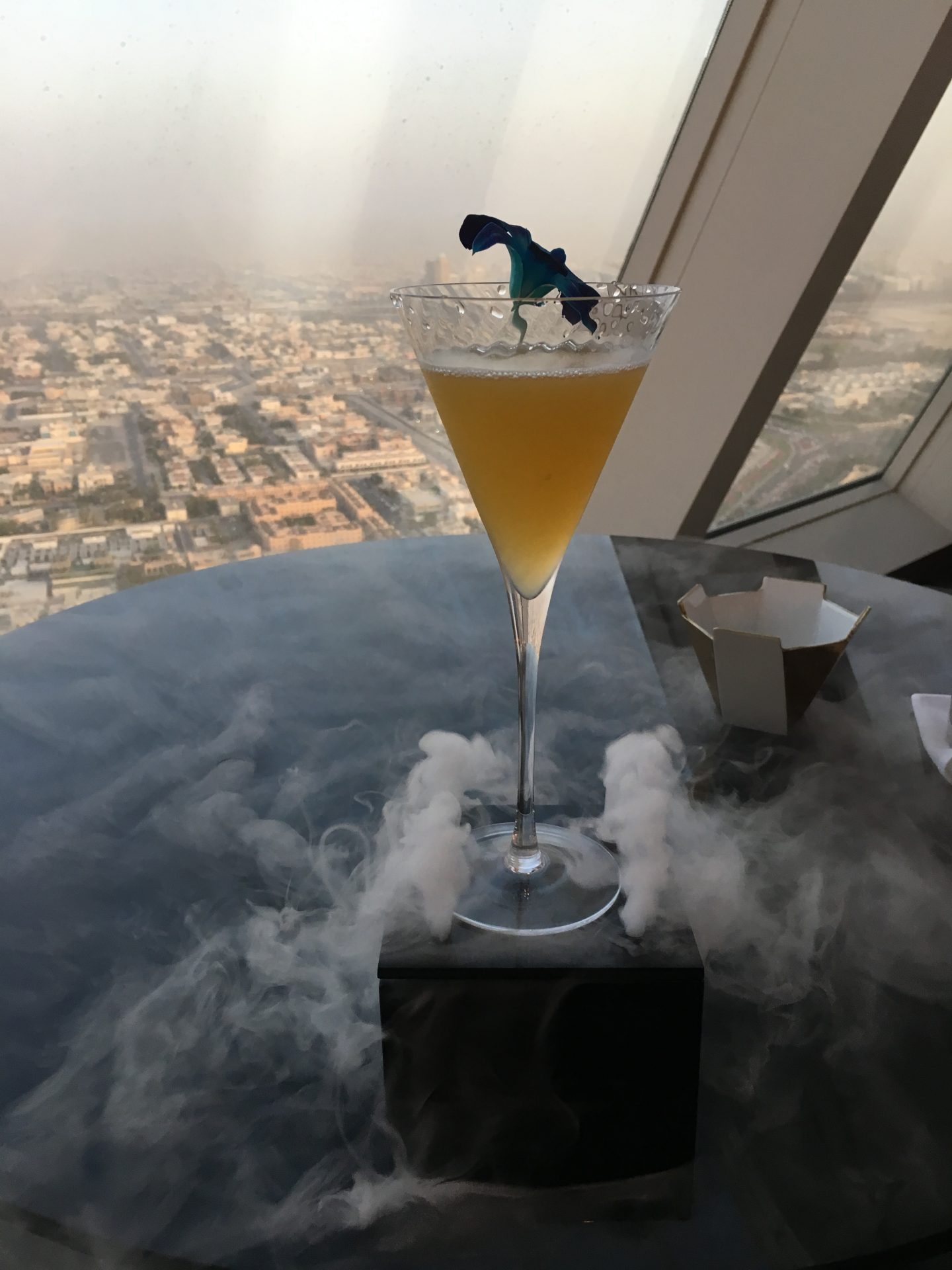 Cocktails-Gold-on-27-Burj-Al-Arab