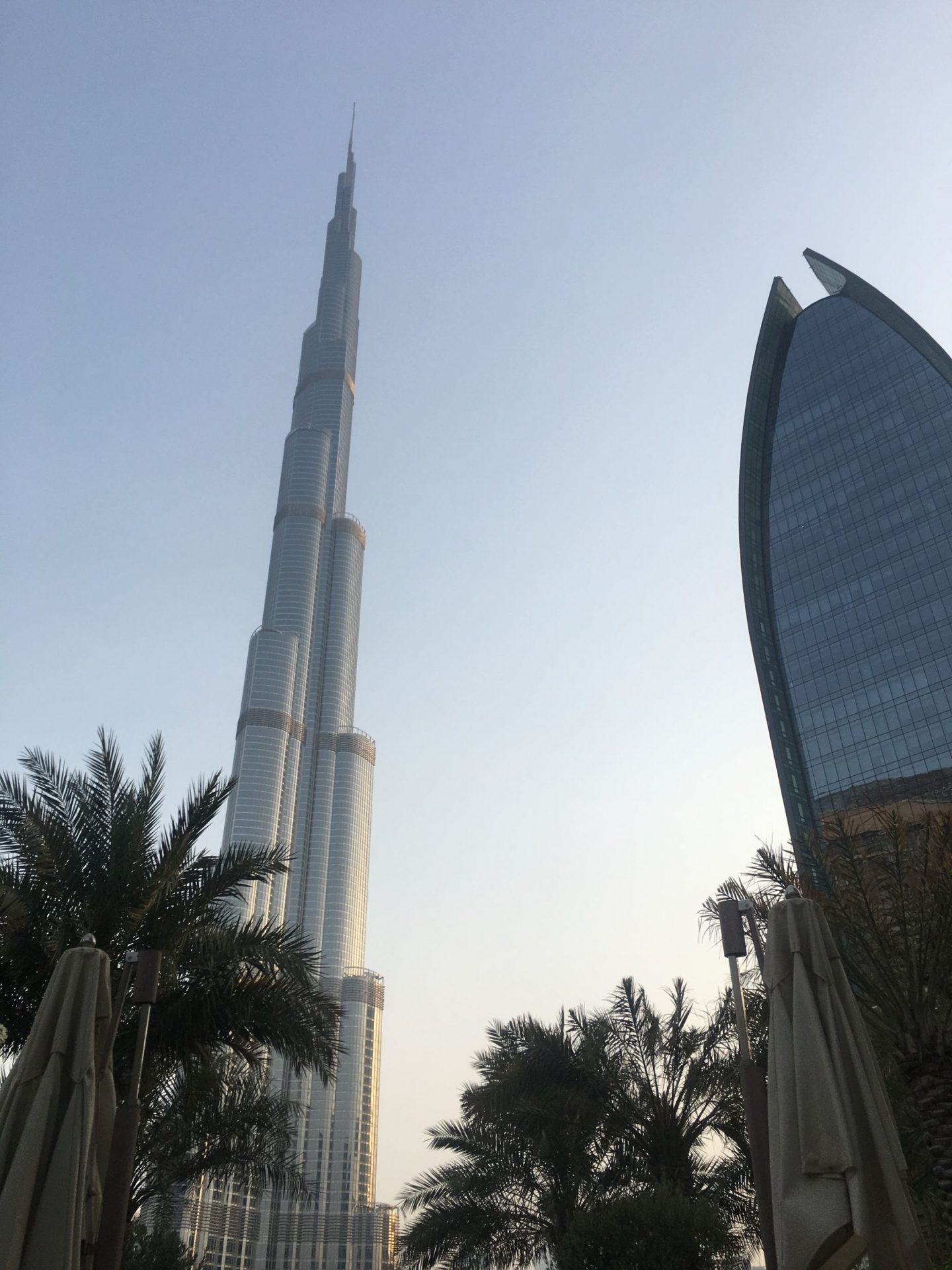 Burj-Khalifa-view-from-ground