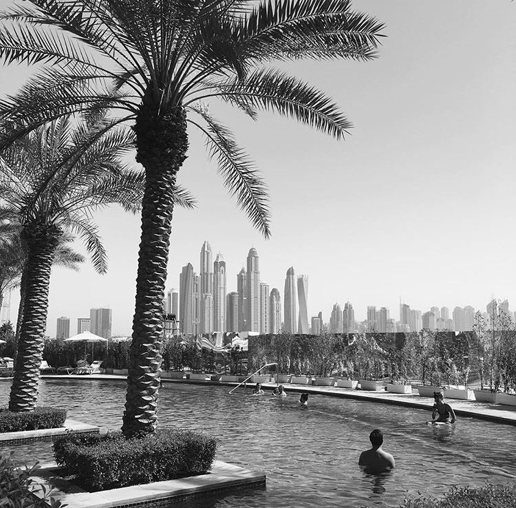 Fairmont-Palm-Dubai-Pool