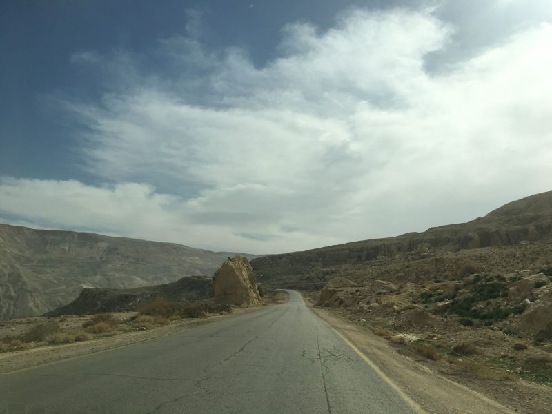 Jordan roads - driving in Jordan