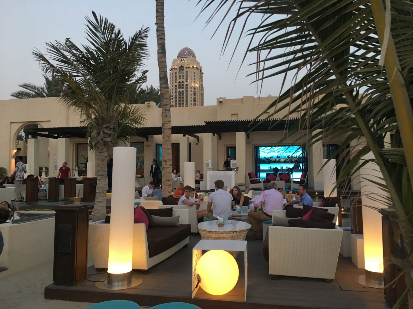 Deck-seating-area-Jetty-Lounge-Dubai